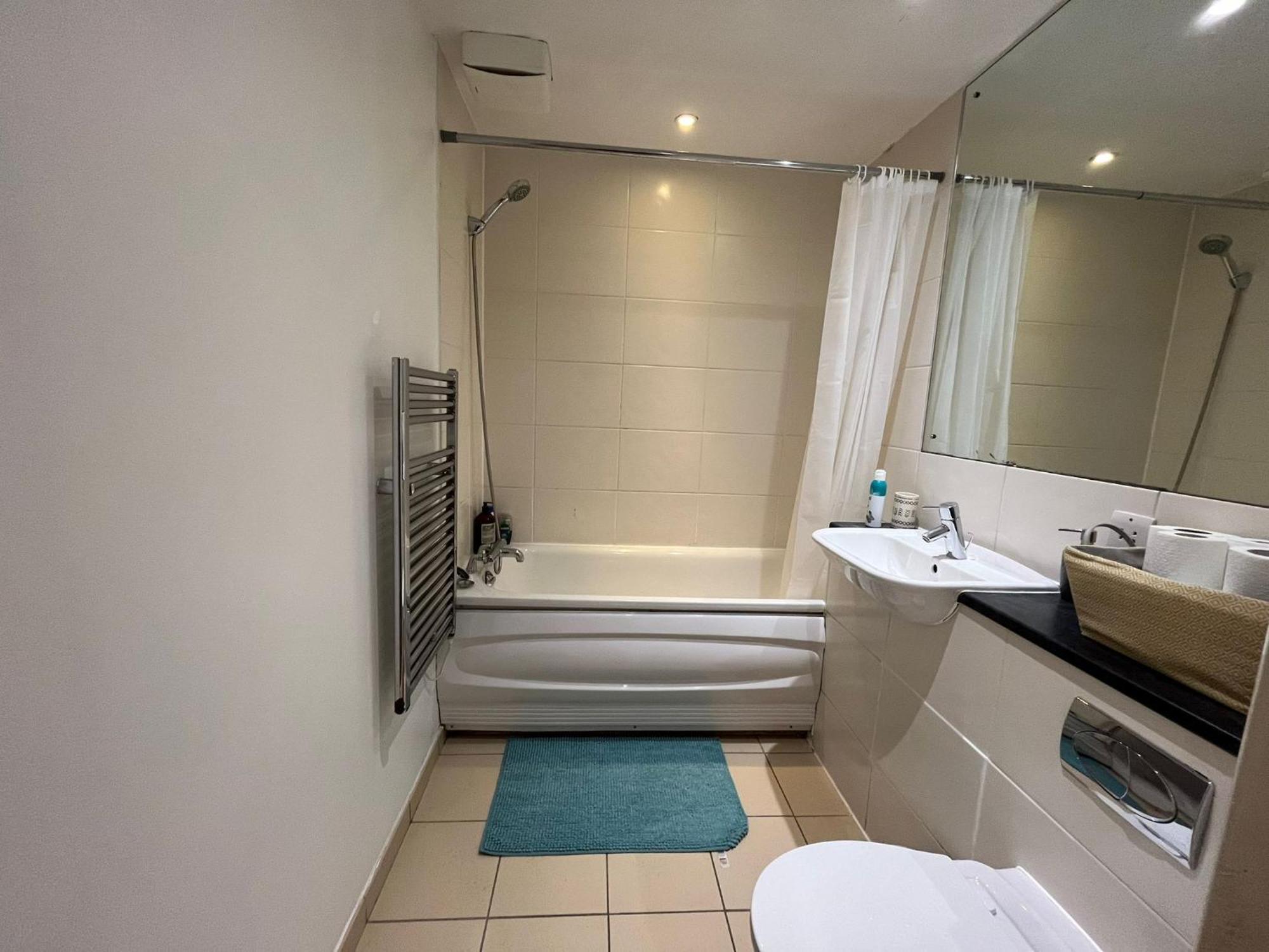 Apartamento Bai Amazing 5 Sleeper Flat In London Zone 2 Exterior foto